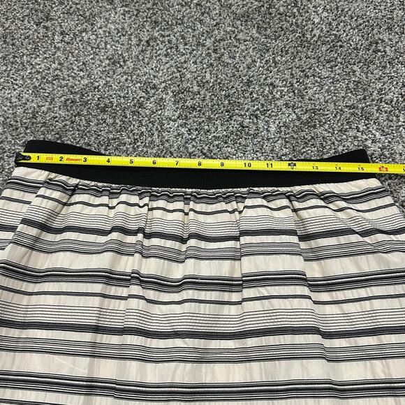 Ann Taylor LOFT Striped Black Cream Silk Cotton Blend Stretch Waist Skirt, 10 - Picture 6 of 8